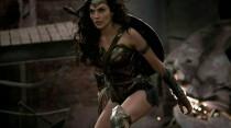 Wonder Woman, una heroína que vuelve a revolucionar el mundo wedding photo - Wonder Woman, una heroína que vuelve a revolucionar el mundo