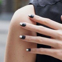 10 Black-based Nail Art Looks To Get You Ready For Fall wedding photo - 10 Black-based Nail Art Looks To Get You Ready For Fall