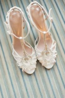 Wtoo Pippin Is Blushing For Fall - Bella Lily Bridal wedding photo - Wtoo Pippin Is Blushing For Fall - Bella Lily Bridal