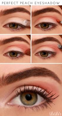 Lulus How-To: Perfect Peach Eyeshadow Tutorial wedding photo - Lulus How-To: Perfect Peach Eyeshadow Tutorial