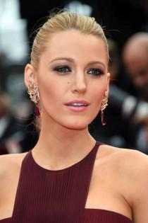 How To Get Blake Lively's Smoldering Cannes Smoky Eye wedding photo - How To Get Blake Lively's Smoldering Cannes Smoky Eye