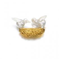 Cultured Freshwater pearl And Diamond Brooch, Geoff Rowlandson wedding photo - Cultured Freshwater pearl And Diamond Brooch, Geoff Rowlandson