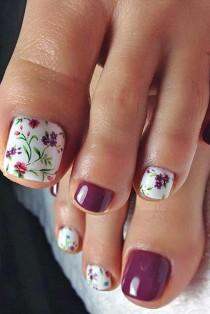 27 Pretty Toe Nail Designs For Your Beach Vacation wedding photo - 27 Pretty Toe Nail Designs For Your Beach Vacation
