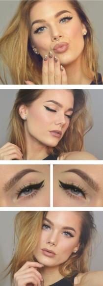 Green-Black Eyeliner wedding photo - Green-Black Eyeliner