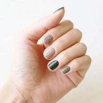 Green and Nude Nails wedding photo - Green and Nude Nails