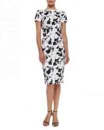 Carolina Herrera Short-Sleeve Printed Sheath Dress wedding photo - Carolina Herrera Short-Sleeve Printed Sheath Dress