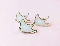 galaxy manta ray enamel pin wedding photo - galaxy manta ray enamel pin
