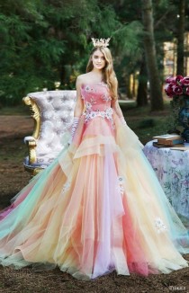 Outfits And Clothes wedding photo - Outfits And Clothes