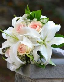 12 Wedding Flowers That Are Always In Season wedding photo - 12 Wedding Flowers That Are Always In Season