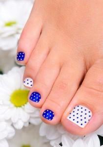 Spotted Toenails wedding photo - Spotted Toenails