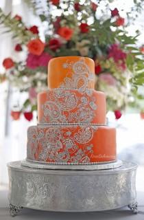 wedding photo - Silver Patterned Orange Cake