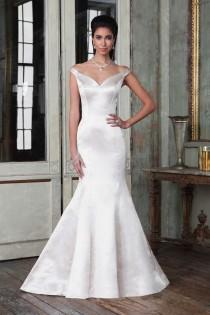 The Incredible Justin Alexander Signature Wedding Dress Collection 2016 The Incredible Justin Alexander Signature Wedding Dress Collection 2016