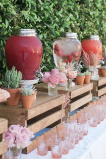 40 Creative Wedding Drink Bar & Station Decor Ideas wedding photo - 40 Creative Wedding Drink Bar & Station Decor Ideas