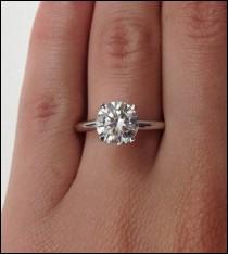 A Perfect 4.2CT Round Cut Solitaire Russian Lab Diamond Ring wedding photo - A Perfect 4.2CT Round Cut Solitaire Russian Lab Diamond Ring