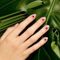 Red Dot Nail Art wedding photo - Red Dot Nail Art