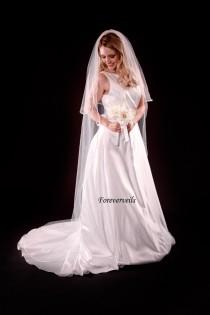 2 layer cathedral wedding veil long flowing bridal veil - white, ivory, diamond white, champagne - cut edge satin edge wedding photo - 2 layer cathedral wedding veil long flowing bridal veil - white, ivory, diamond white, champagne - cut edge satin edge