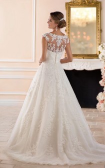 Wedding Dresses wedding photo - Wedding Dresses