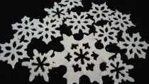 24 Edible Large SPARKLY SNOWFLAKES / any color /sugar, gum paste / fondant / various layers / cake or cupcake toppers wedding photo - 24 Edible Large SPARKLY SNOWFLAKES / any color /sugar, gum paste / fondant / various layers / cake or cupcake toppers