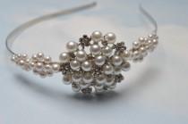 Pearl wedding headband. Bridal hair piece. Wedding tiara. wedding photo - Pearl wedding headband. Bridal hair piece. Wedding tiara.