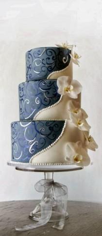 69 Gorgeous Winter Wedding Cakes Ideas Trends In 2017 wedding photo - 69 Gorgeous Winter Wedding Cakes Ideas Trends In 2017