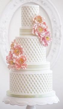 wedding photo - Stripped Cake