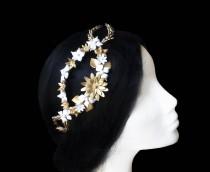 wedding photo -  Wedding flower tiara. Bridal flower crown. Bridal hair vine. Gold and white wedding headpiece. Bridal tiara. Porcelain headpiece. Bridesmaid - $55.25 EUR