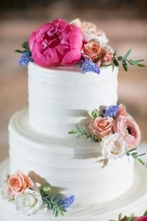 Colorful Cheerful Hill Country Wedding wedding photo - Colorful Cheerful Hill Country Wedding