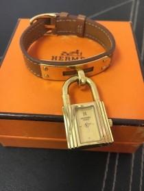 Authentic Vintage Ladies 14K Yellow Gold Hermes Kelly Watch Leather Strap wedding photo - Authentic Vintage Ladies 14K Yellow Gold Hermes Kelly Watch Leather Strap