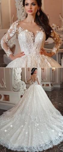 Marvelous Lace & Tulle Scoop Neckline Ball Gown Wedding Dress With Lace Appliques & Beadings wedding photo - Marvelous Lace & Tulle Scoop Neckline Ball Gown Wedding Dress With Lace Appliques & Beadings