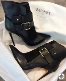 Fabulous Footwear wedding photo - Fabulous Footwear
