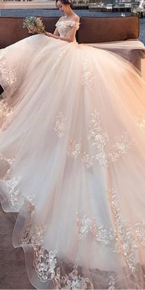 Attractive Tulle Off-the-shoulder Neckline Ball Gown Wedding Dress With Lace Appliques & 3D Flowers & Beadings wedding photo - Attractive Tulle Off-the-shoulder Neckline Ball Gown Wedding Dress With Lace Appliques & 3D Flowers & Beadings