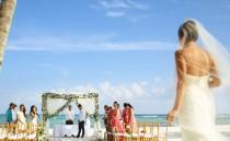 wedding photo -  Your Average Cost of an All-Inclusive Wedding in Mexico (2018 & 2019)