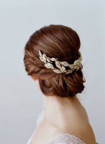 Bridal Leaf Crown - ALESIA Gold Swarovski Crystal Leaf Tiara Rose Gold Leaves Bridal Headpiece, Gold Leaves Headpiece, Gold Lady Mary Tiara wedding photo - Bridal Leaf Crown - ALESIA Gold Swarovski Crystal Leaf Tiara Rose Gold Leaves Bridal Headpiece, Gold Leaves Headpiece, Gold Lady Mary Tiara