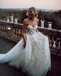 wedding photo - What A Beautiful Dress! 