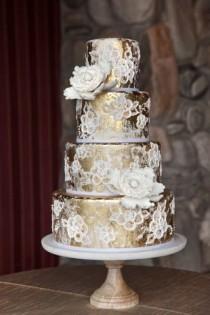 The Ultimate Wedding Cake Glossary wedding photo - The Ultimate Wedding Cake Glossary