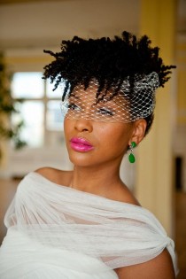 12 Natural Black Wedding Hairstyles For The Offbeat And On-point wedding photo - 12 Natural Black Wedding Hairstyles For The Offbeat And On-point