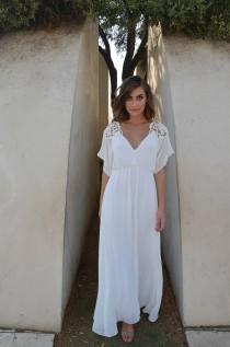 Chiffon wedding dress, embroidery top and back, loose top wedding dress, boho wedding dress, bohemian wedding dress, beach wedding dress wedding photo - Chiffon wedding dress, embroidery top and back, loose top wedding dress, boho wedding dress, bohemian wedding dress, beach wedding dress