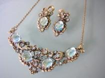 wedding photo -  Vintage Turquoise Rhinestone Necklace And Earrings Set
