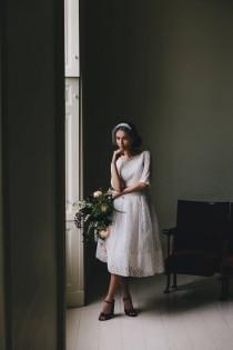 Ivory Birdcage Veil with Lace - Vintage Wedding Veil - Bridal Face Veil - French Net veil - Vintage wedding Dress wedding photo - Ivory Birdcage Veil with Lace - Vintage Wedding Veil - Bridal Face Veil - French Net veil - Vintage wedding Dress