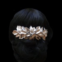 wedding photo -  Leaf bridal hair comb. Wedding headpiece.