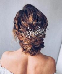 wedding photo -  Bridal hair comb with crystals and white pearls