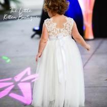 Bohemian flower girl dress, Flower girl dresses, girls lace dress, Rustic flower girl dress, Communion Dress, Off white lace tulle dress wedding photo - Bohemian flower girl dress, Flower girl dresses, girls lace dress, Rustic flower girl dress, Communion Dress, Off white lace tulle dress