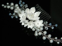 Pearl Floral Bridal Hair Comb, White pearl Boho Hair Piece, Wedding Pearl Crystal Hair Comb, Pearl Bridal Headpiece, Pearl Hair Jewelry wedding photo - Pearl Floral Bridal Hair Comb, White pearl Boho Hair Piece, Wedding Pearl Crystal Hair Comb, Pearl Bridal Headpiece, Pearl Hair Jewelry