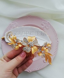 wedding photo -  Gold Flowers Hair Comb- Boho leaf hair comb-Flower metal hair clip-Wedding gold headpiece-Crystal Pearl Bridal Comb-Gold Flower Headpiece