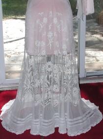 wedding photo - No. 500 ANTIQUE (1910) Edwardian Tambour Lace Bridal Skirt, Excellent Condition