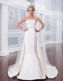 wedding photo - Satin Trumpet Gown With Strapless Neckline Is Accented With An Intricate Beaded Belt At The Waist #beaded #bride #belt #weddingdress #m… 