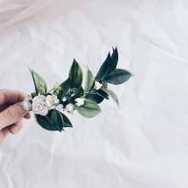 Greenery hair vine, leaf hair piece , greenery hair piece , greenery clip , greenery and white hair piece, floral hairpiece, bridal floral wedding photo - Greenery hair vine, leaf hair piece , greenery hair piece , greenery clip , greenery and white hair piece, floral hairpiece, bridal floral