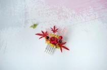 wedding photo -  Red yellow flower comb, woodland hair comb, Autumn flower headpiece, Fall berry hair comb, Wedding autumn hair bride, Forest comb fantasy