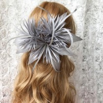 wedding photo -  Feather Millinery Flower Feather Flower Embellishement Feathers Addition for Fascinators Hat Wedding Bridal Headpiece 1 Piece