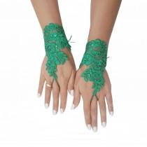 wedding photo -  Christmas green lace gloves, fingerless gloves, prom, party, pine green, christmas wedding, christmas theme, bridal gift, yew year gift